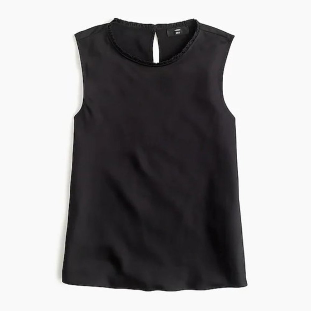 RUFFLE-NECK SHELL IN SATIN-CREPE